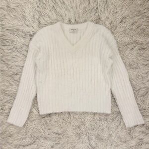 Babaton ‘Ulmann’ Sweater - Espace (White)